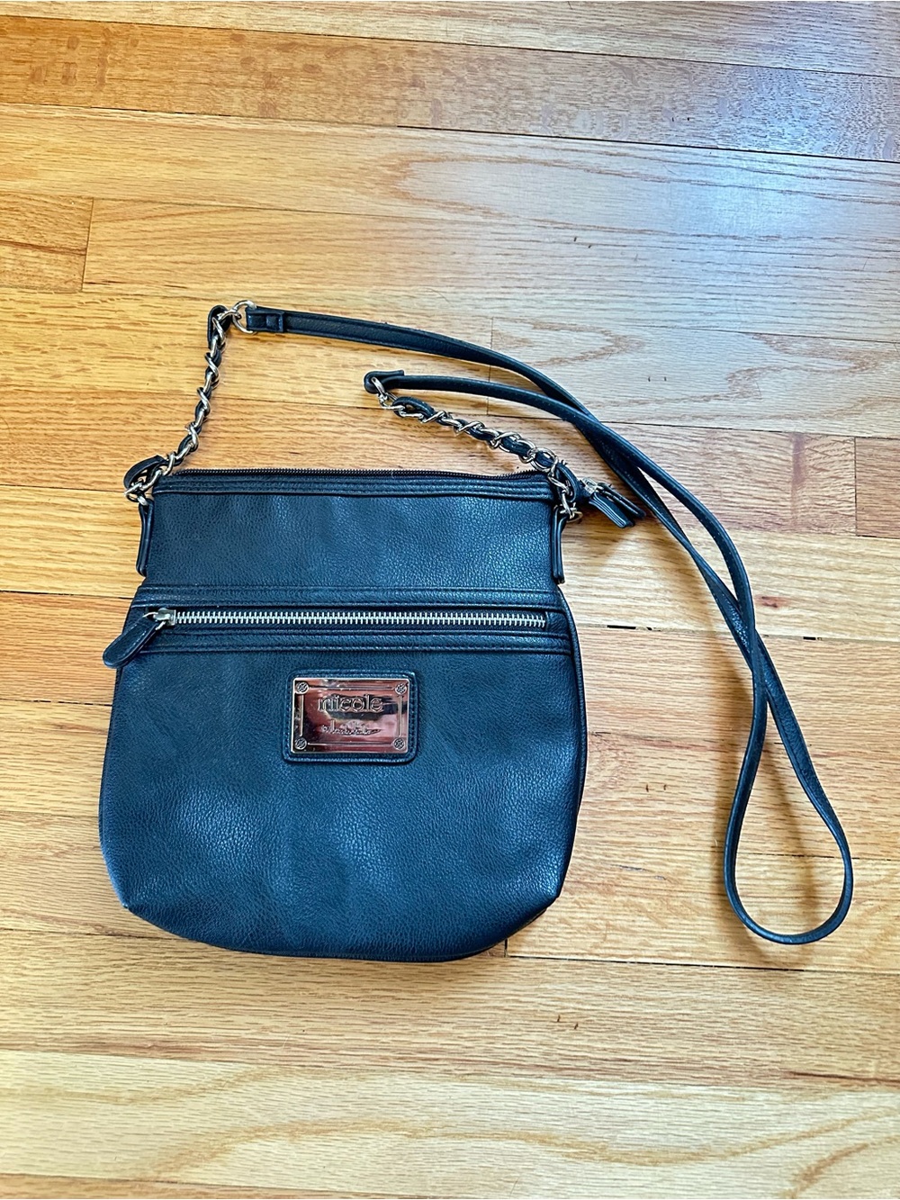 Nicole Miller Black Faux Leather Crossbody Bag Silver Chain